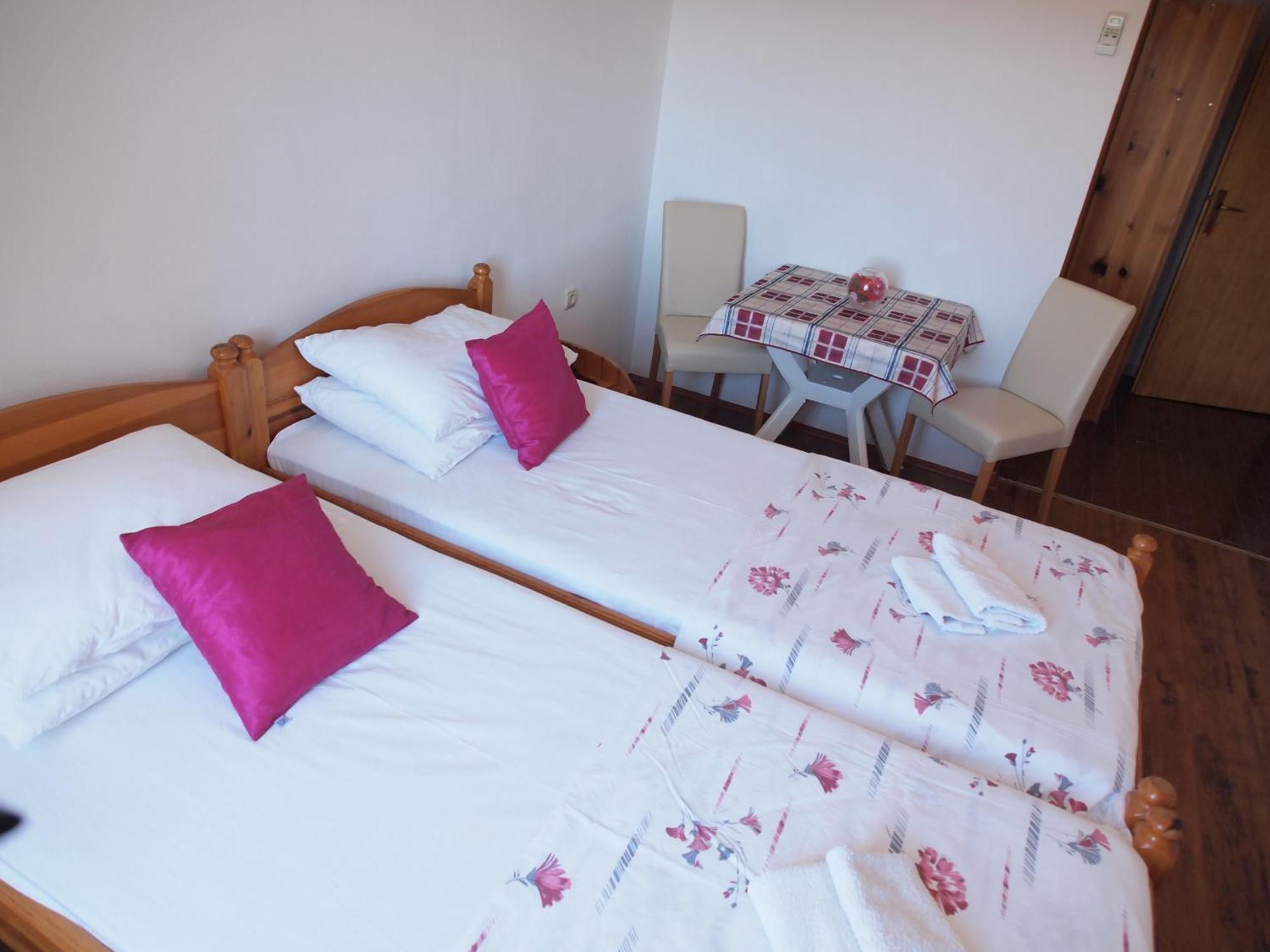 Apartments And Rooms With Parking Space Orebic, Peljesac - 10191 Номер фото